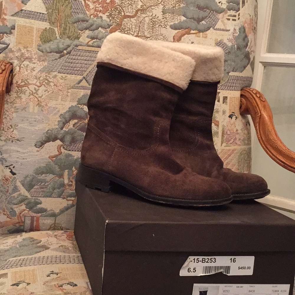Italian bootees